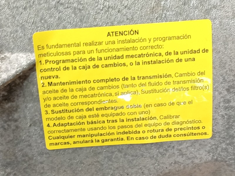 Recambio de caja cambios para ssangyong rodius i 2.7 xdi referencia OEM IAM 722661 7202700300 3200008070