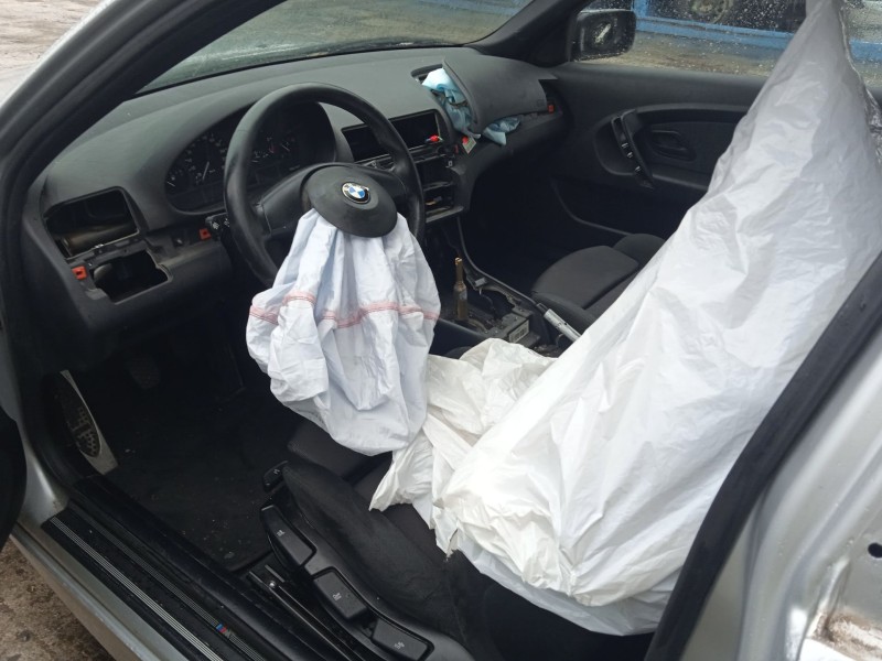 bmw 3 compact (e46) del año 2004