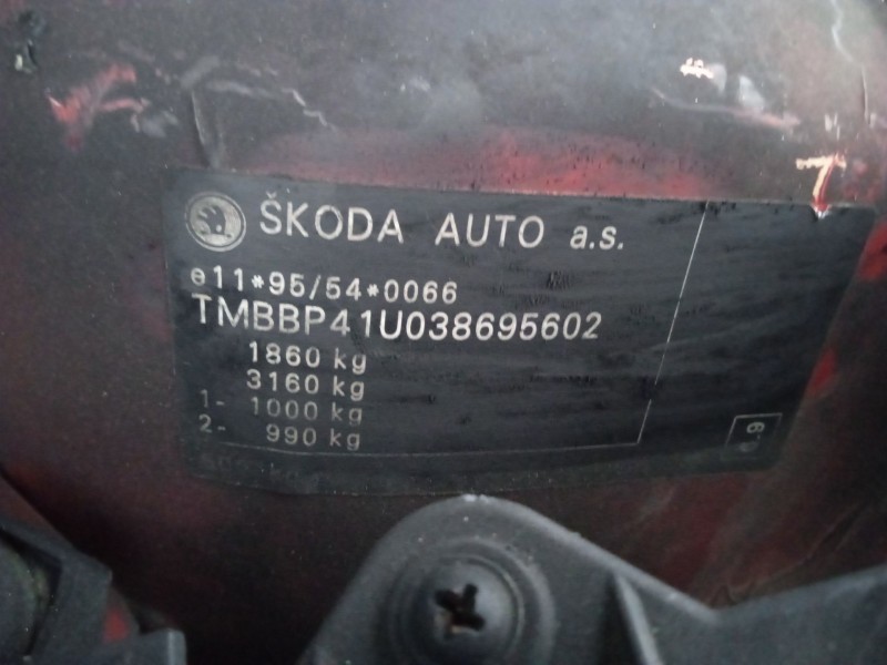 skoda octavia i (1u2) del año 2003