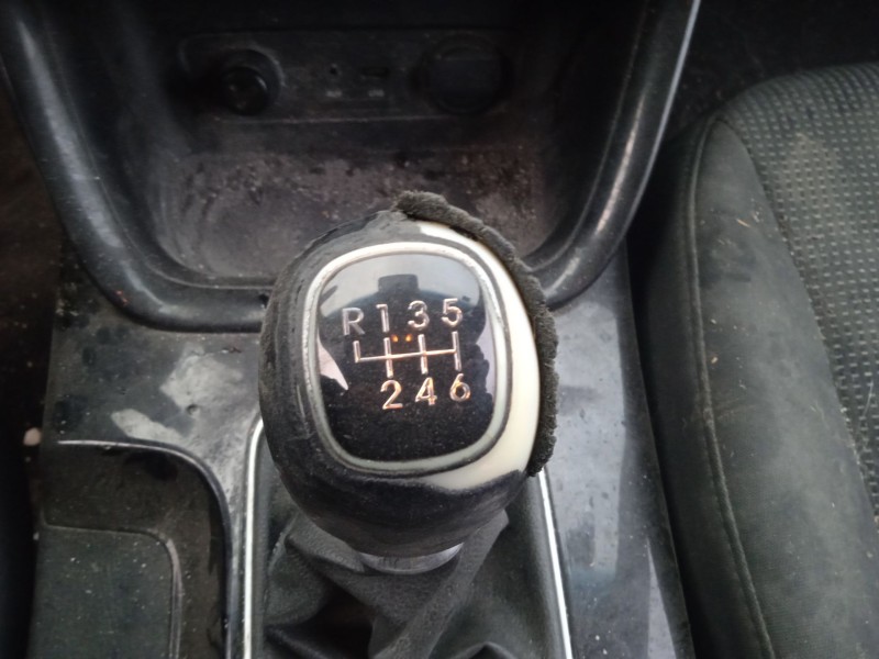 kia sorento ii (xm) del año 2014