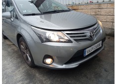 toyota avensis sedán (_t27_) del año 2011 2