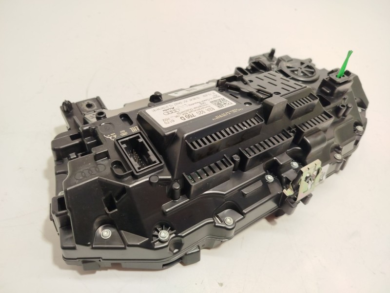 Recambio de cuadro instrumentos para audi a1 city carver (gbh) 30 tfsi referencia OEM IAM 82A920700D  