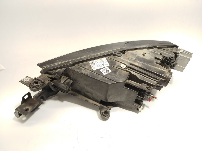 Recambio de faro derecho para seat ateca (kh7, khp) 1.5 tsi referencia OEM IAM 576941032B  1EX014891