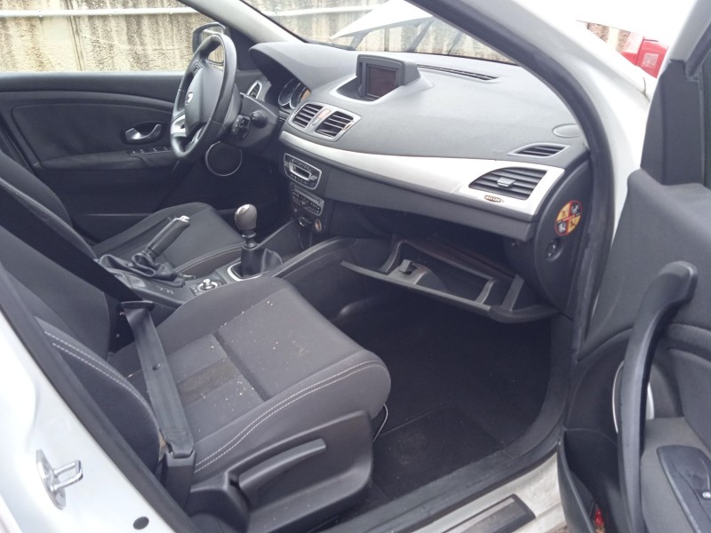 renault megane iii hatchback (bz0/1_, b3_) del año 2009