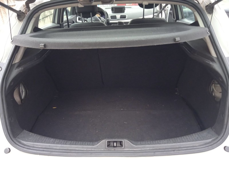 renault megane iii hatchback (bz0/1_, b3_) del año 2009