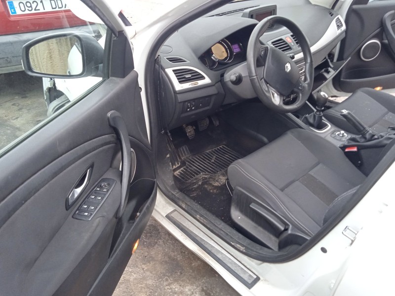 renault megane iii hatchback (bz0/1_, b3_) del año 2009