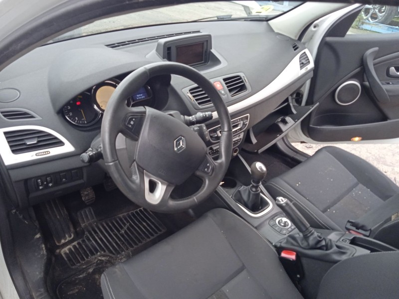 renault megane iii hatchback (bz0/1_, b3_) del año 2009