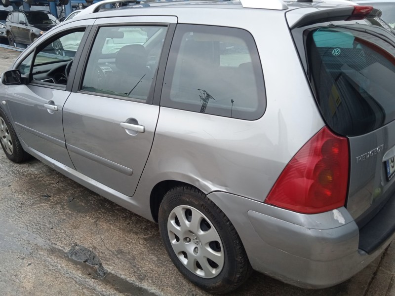 peugeot 307 break (3e) del año 2004