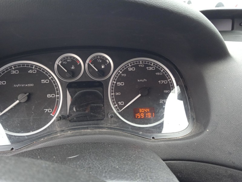 peugeot 307 break (3e) del año 2004