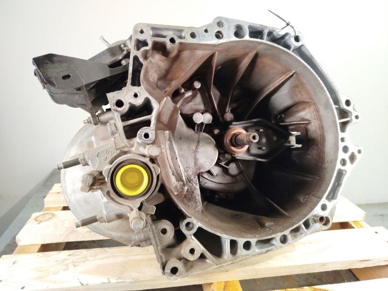 Recambio de caja cambios para peugeot partner tepee 1.6 bluehdi 120 referencia OEM IAM 20ET23 1609983380 1612444280