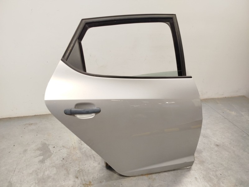 Recambio de puerta trasera derecha para seat ibiza iv (6j5, 6p1) 1.6 tdi referencia OEM IAM 6J4833056  