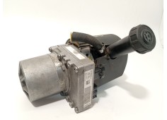 Recambio de bomba servodireccion para peugeot 407 (6d_) 2.0 hdi 135 (6drhrh, 6drhre, 6drhrg, 6drhrj) referencia OEM IAM 96825277