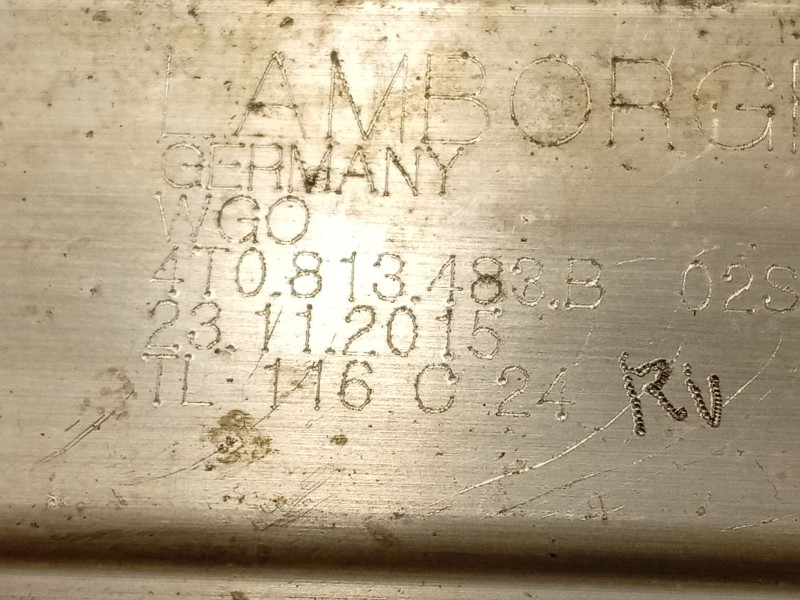 Recambio de soporte para audi r8 (4s3, 4sp) 5.2 fsi quattro referencia OEM IAM 4T0813483B  