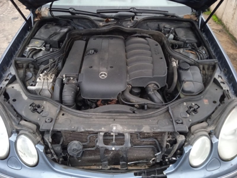 mercedes-benz clase e (w211) del año 2003