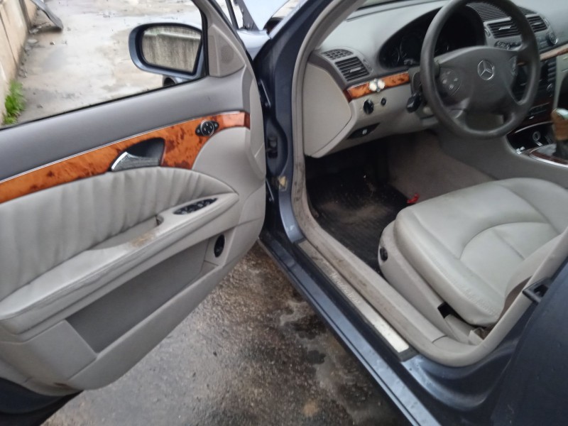 mercedes-benz clase e (w211) del año 2003