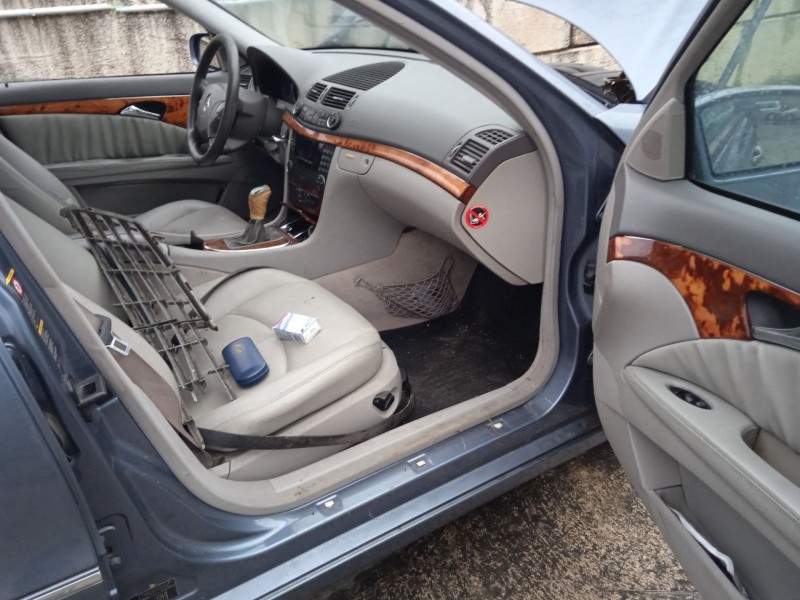 mercedes-benz clase e (w211) del año 2003