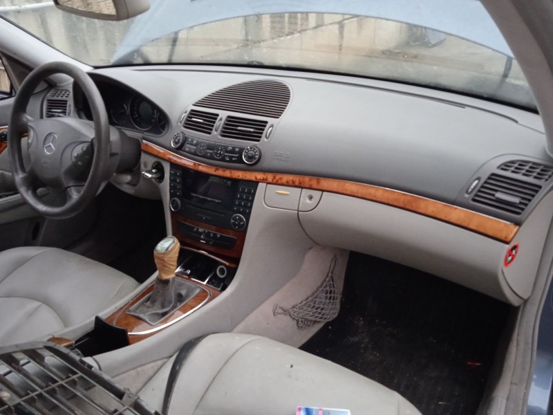 mercedes-benz clase e (w211) del año 2003