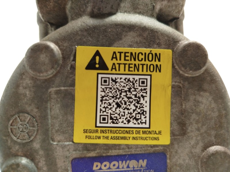 Recambio de compresor aire acondicionado para ssangyong rodius i 2.7 xdi referencia OEM IAM 180500390A 6652300211 