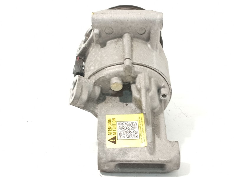 Recambio de compresor aire acondicionado para dacia sandero ii (b8_) 1.5 dci referencia OEM IAM 926001571R  T98082AA