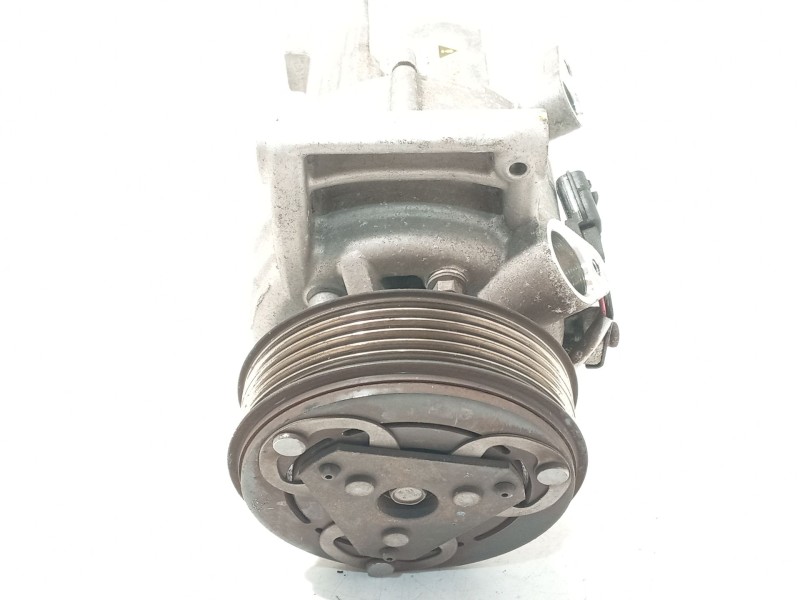 Recambio de compresor aire acondicionado para dacia sandero ii (b8_) 1.5 dci referencia OEM IAM 926001571R  T98082AA