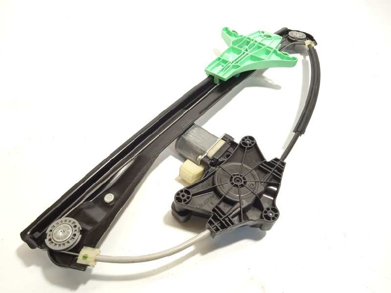 ELEVALUNAS TRASERO DERECHO 5NA839462C 5Q0959802A