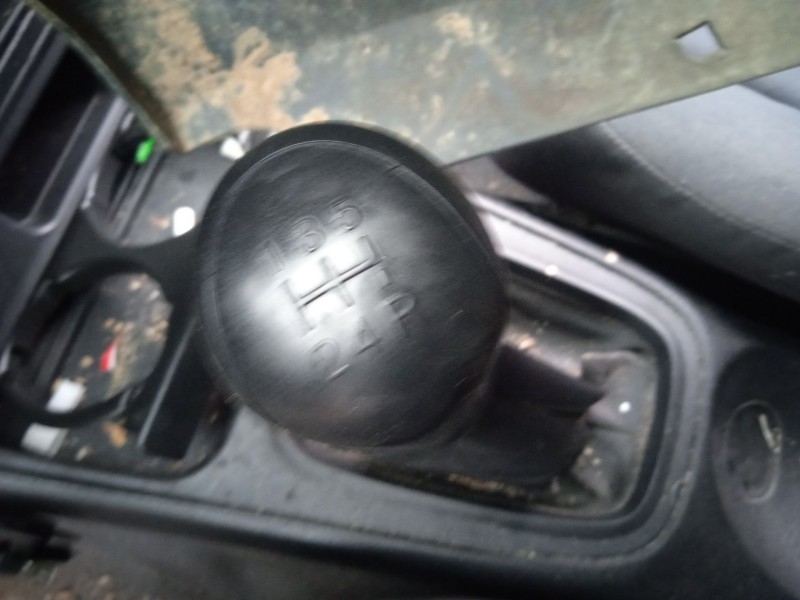 nissan almera ii hatchback (n16) del año 2004