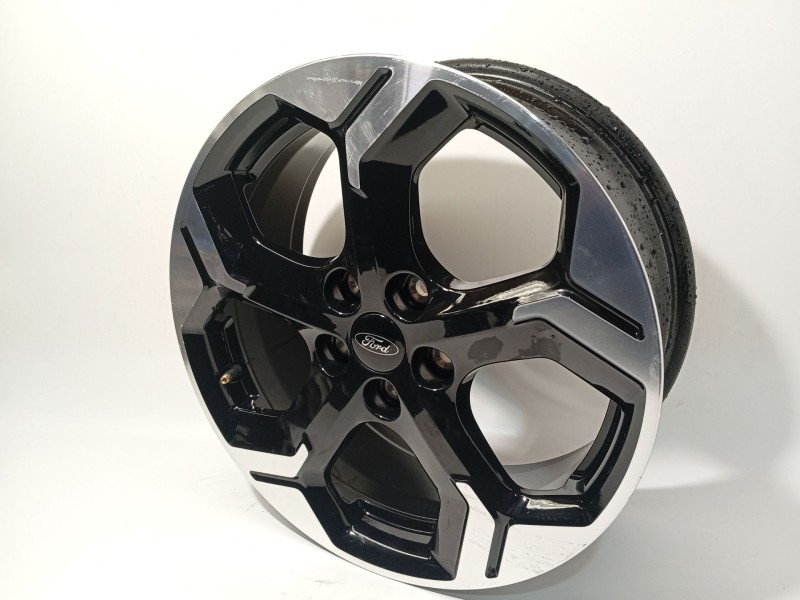 Recambio de llanta para ford tourneo courier 1.0 ecoboost referencia OEM IAM R2X61007CA 2660430 