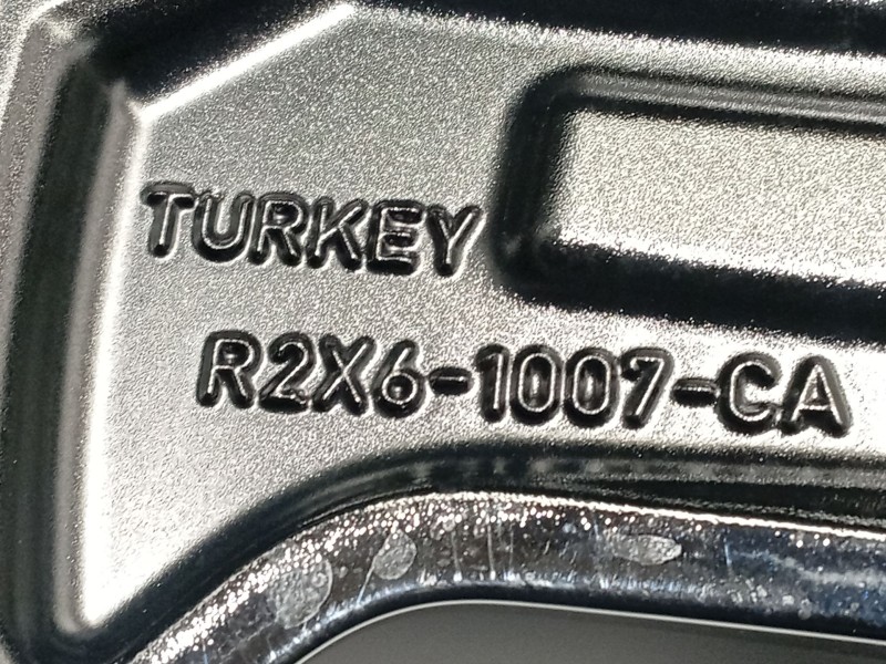 Recambio de llanta para ford tourneo courier 1.0 ecoboost referencia OEM IAM R2X61007CA 2660430 