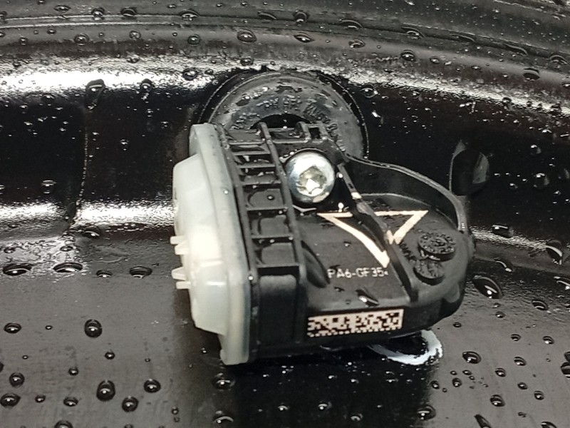 Recambio de llanta para ford tourneo courier 1.0 ecoboost referencia OEM IAM R2X61007CA 2660430 