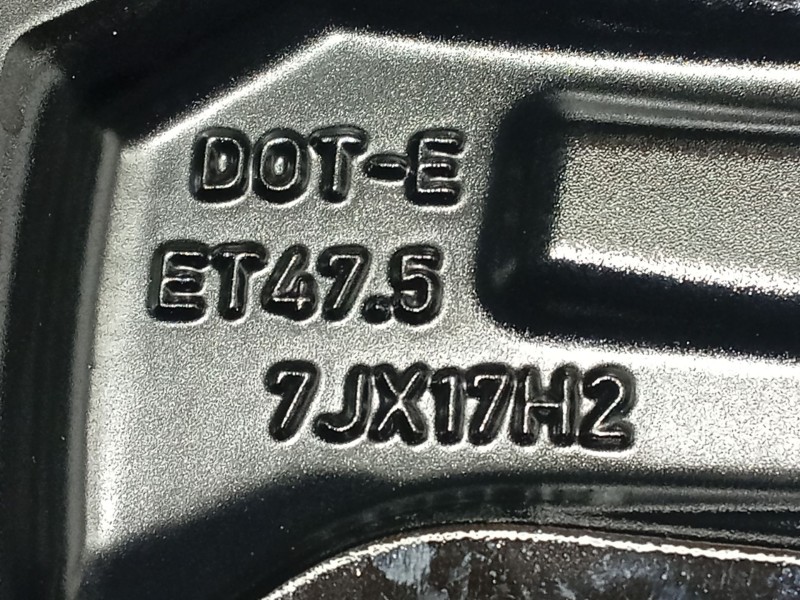 Recambio de llanta para ford tourneo courier 1.0 ecoboost referencia OEM IAM R2X61007CA 2660430 