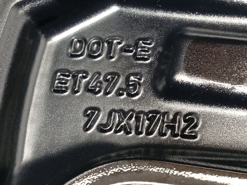 Recambio de llanta para ford tourneo courier 1.0 ecoboost referencia OEM IAM R2X61007CA 2660430 