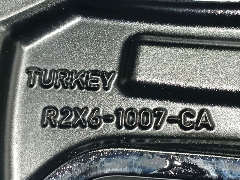 Recambio de llanta para ford tourneo courier 1.0 ecoboost referencia OEM IAM R2X61007CA 2660430 