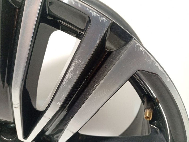 Recambio de llanta para seat arona (kj7, kjp) 1.0 tsi referencia OEM IAM 6F9601025A 6F9601025A2OJ 