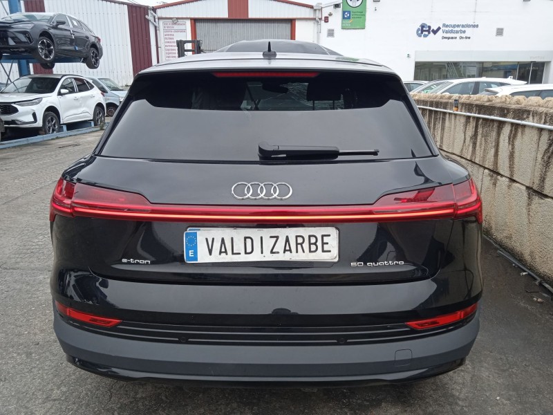 audi e-tron (gen) del año 2025