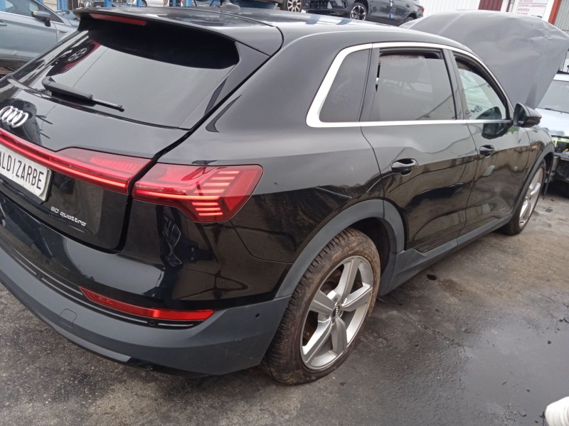 audi e-tron (gen) del año 2025