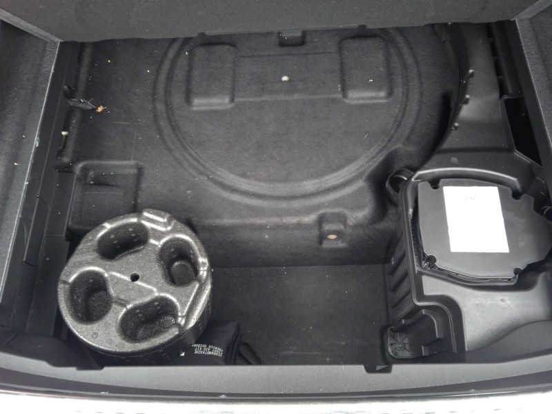 audi e-tron (gen) del año 2025