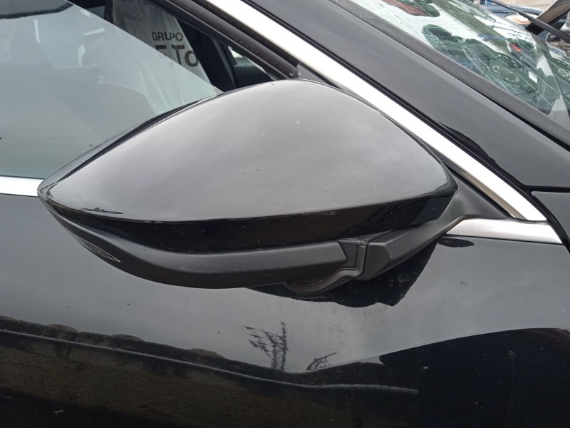 audi e-tron (gen) del año 2025