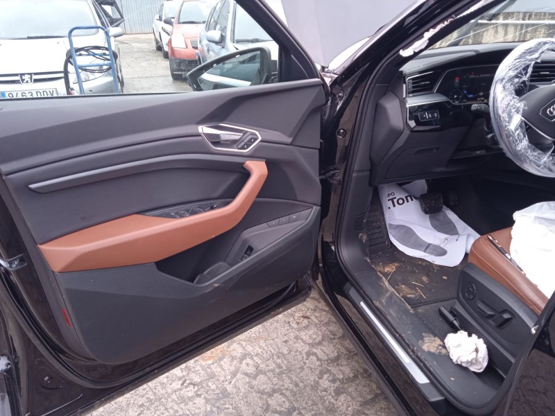 audi e-tron (gen) del año 2025