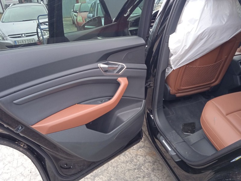 audi e-tron (gen) del año 2025