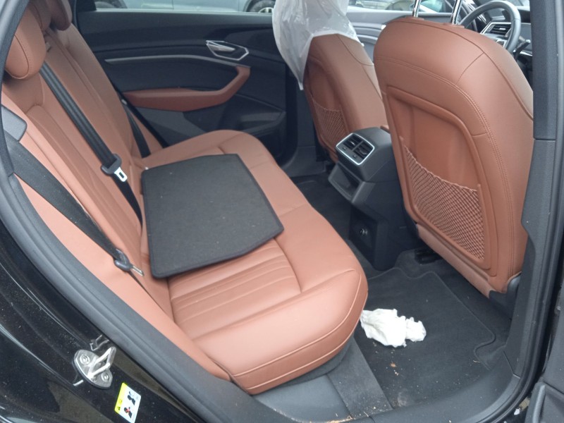 audi e-tron (gen) del año 2025