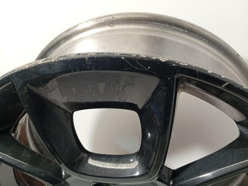 Recambio de llanta para suzuki ignis iii (mf, ff) 1.2 hybrid (atk412) referencia OEM IAM 62R6650 4321062R60QC8 