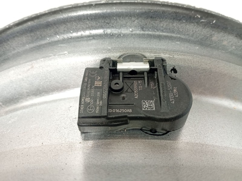 Recambio de llanta para suzuki ignis iii (mf, ff) 1.2 hybrid (atk412) referencia OEM IAM 62R6650 4321062R60QC8 