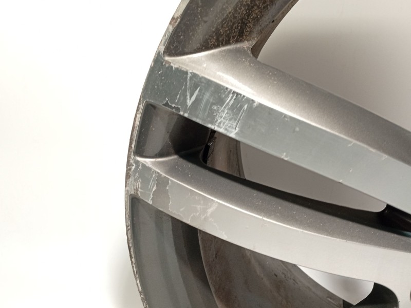 Recambio de llanta para audi q7 (4lb) 3.0 tdi quattro referencia OEM IAM NOREF  