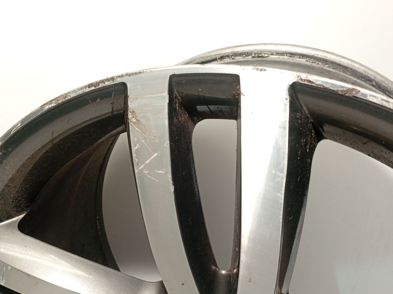 Recambio de llanta para audi q7 (4lb) 3.0 tdi quattro referencia OEM IAM NOREF  