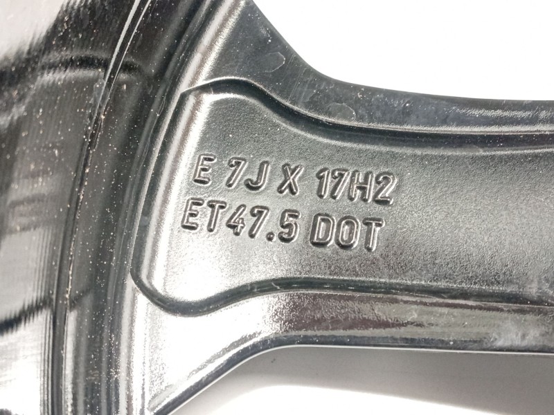 Recambio de llanta para ford puma (j2k, cf7) 1.0 ecoboost referencia OEM IAM R1TC1007A1A 2730157 