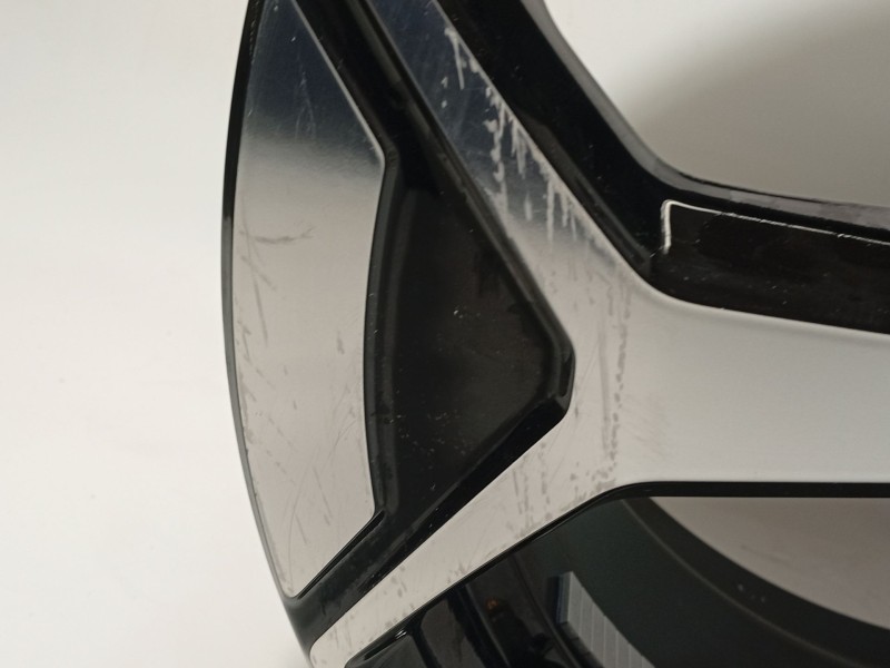 Recambio de llanta para ford puma (j2k, cf7) 1.0 ecoboost referencia OEM IAM R1TC1007A1A 2730157 