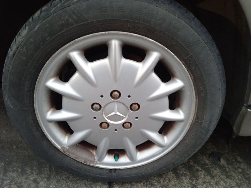 mercedes-benz clase e (w210) del año 2001