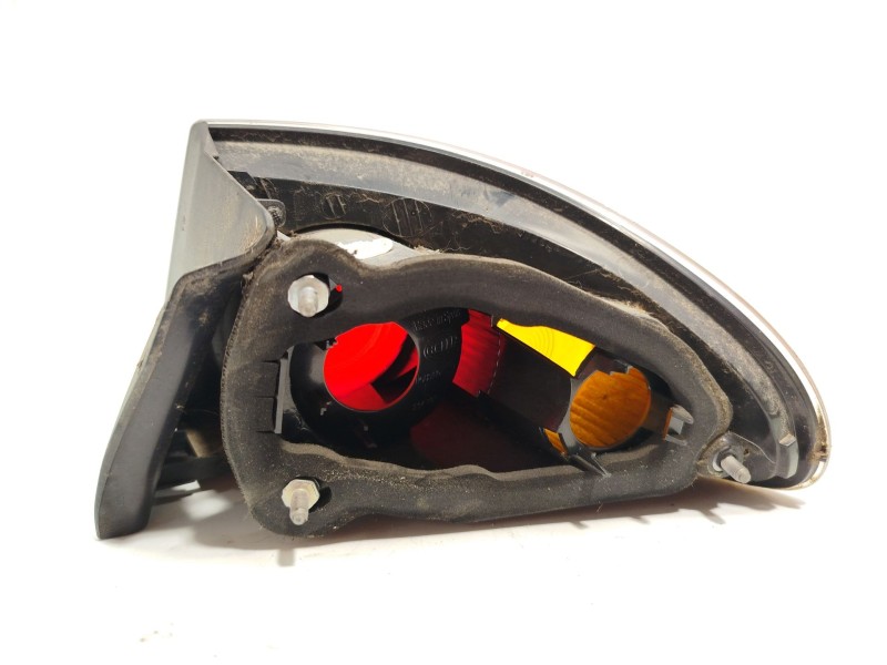 Recambio de piloto trasero izquierdo para seat cordoba (6l2) 1.4 16v referencia OEM IAM 6L5945111  