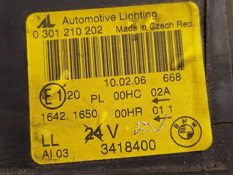 Recambio de faro derecho para bmw x3 (e83) 2.0 d referencia OEM IAM 3418400 63123418400 0301210202