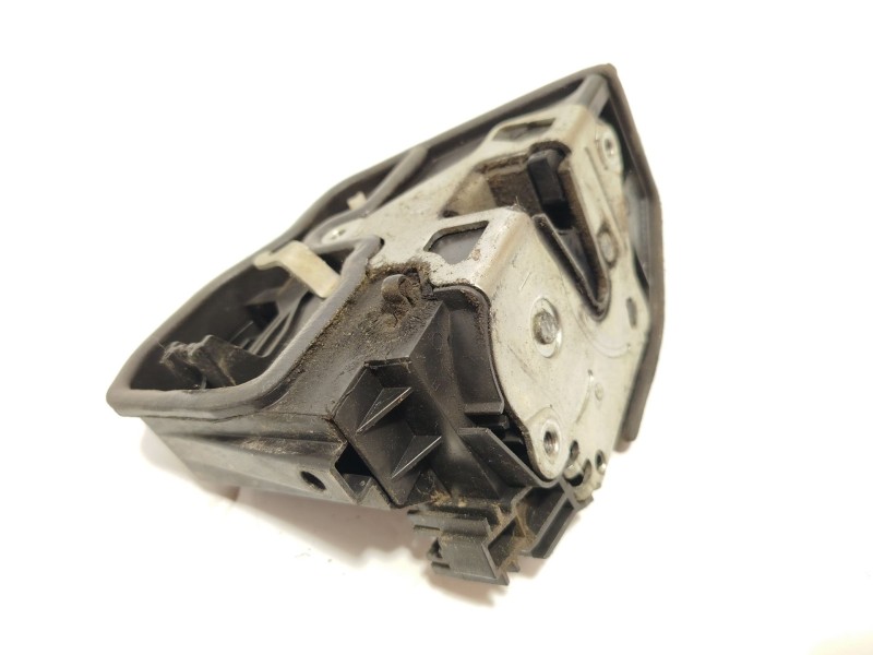 Recambio de cerradura puerta trasera derecha para bmw x3 (e83) 2.0 d referencia OEM IAM 7167076 51227167076 
